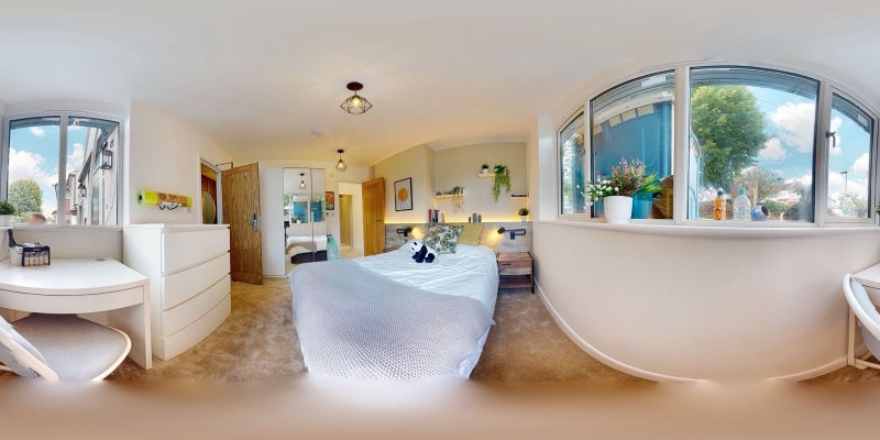Room Ridgeway Drive in Greater London