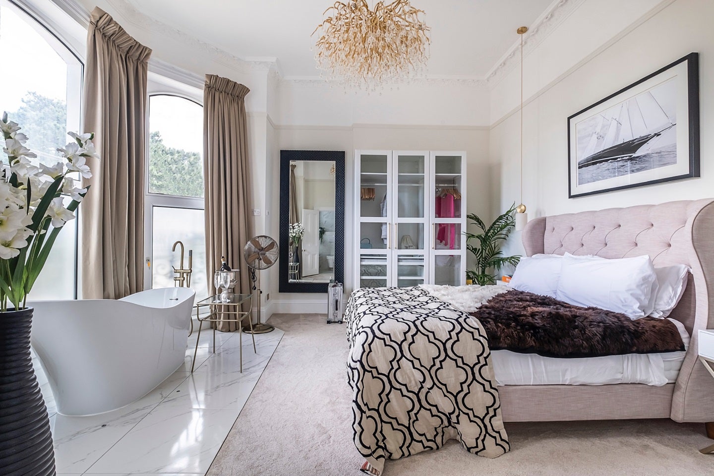 Flat Clifton Road | Clifton Gardens in Folkestone and Hythe District