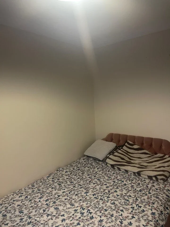 Room Pield Heath Road in Greater London