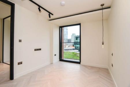 Flat Earl Street in Greater London