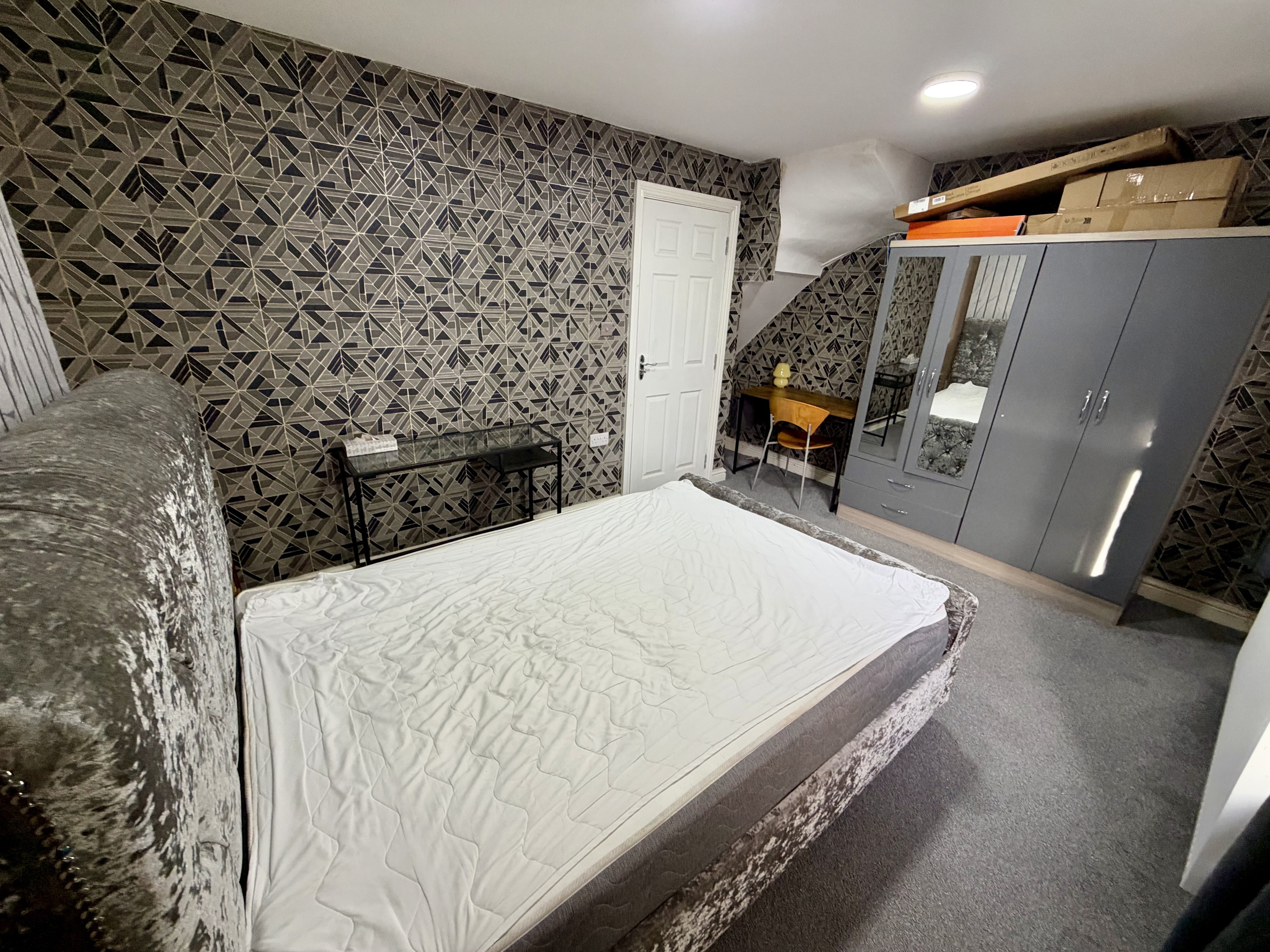 Room Eva Street in Manchester