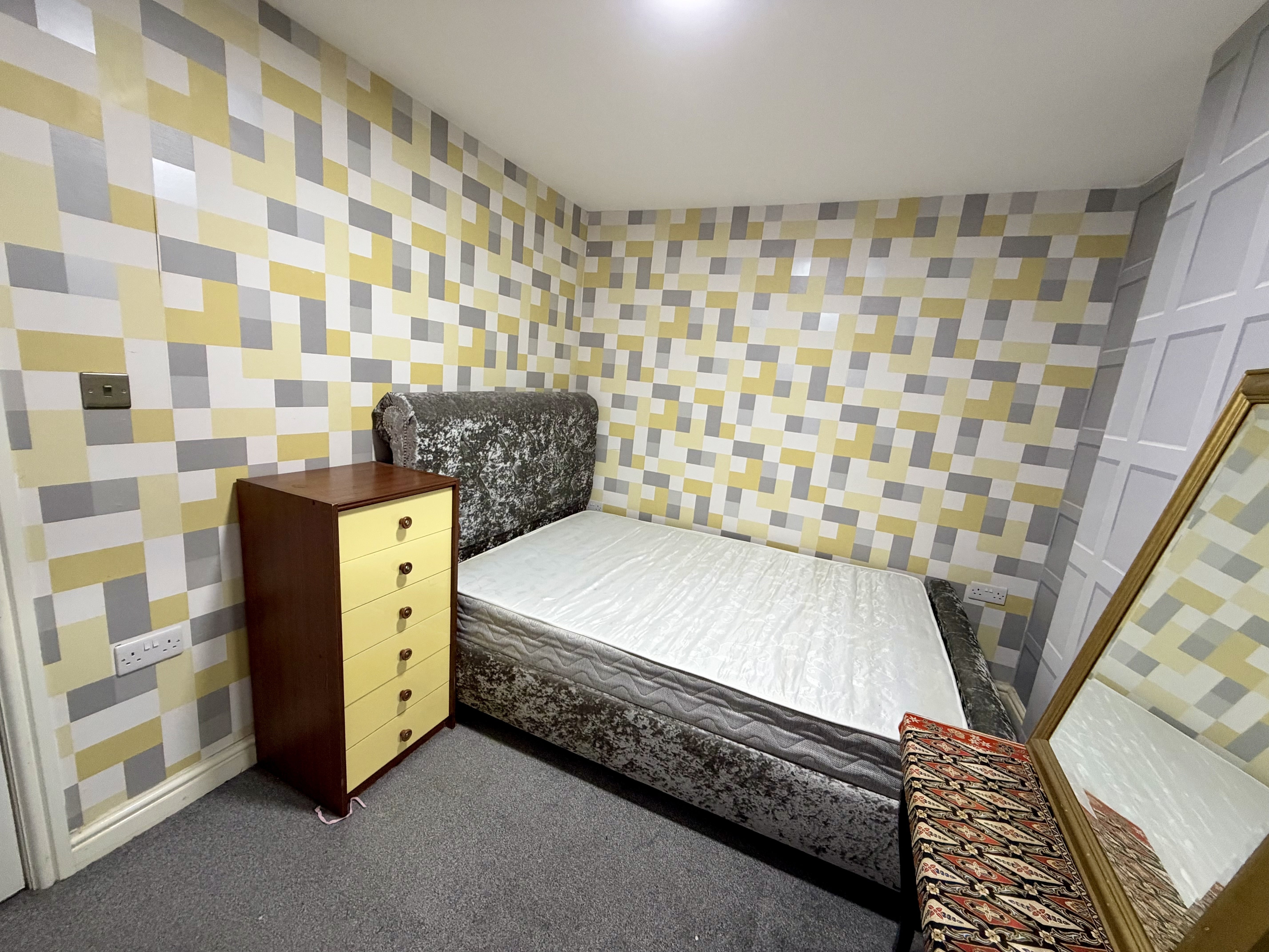 Room Eva Street in Manchester