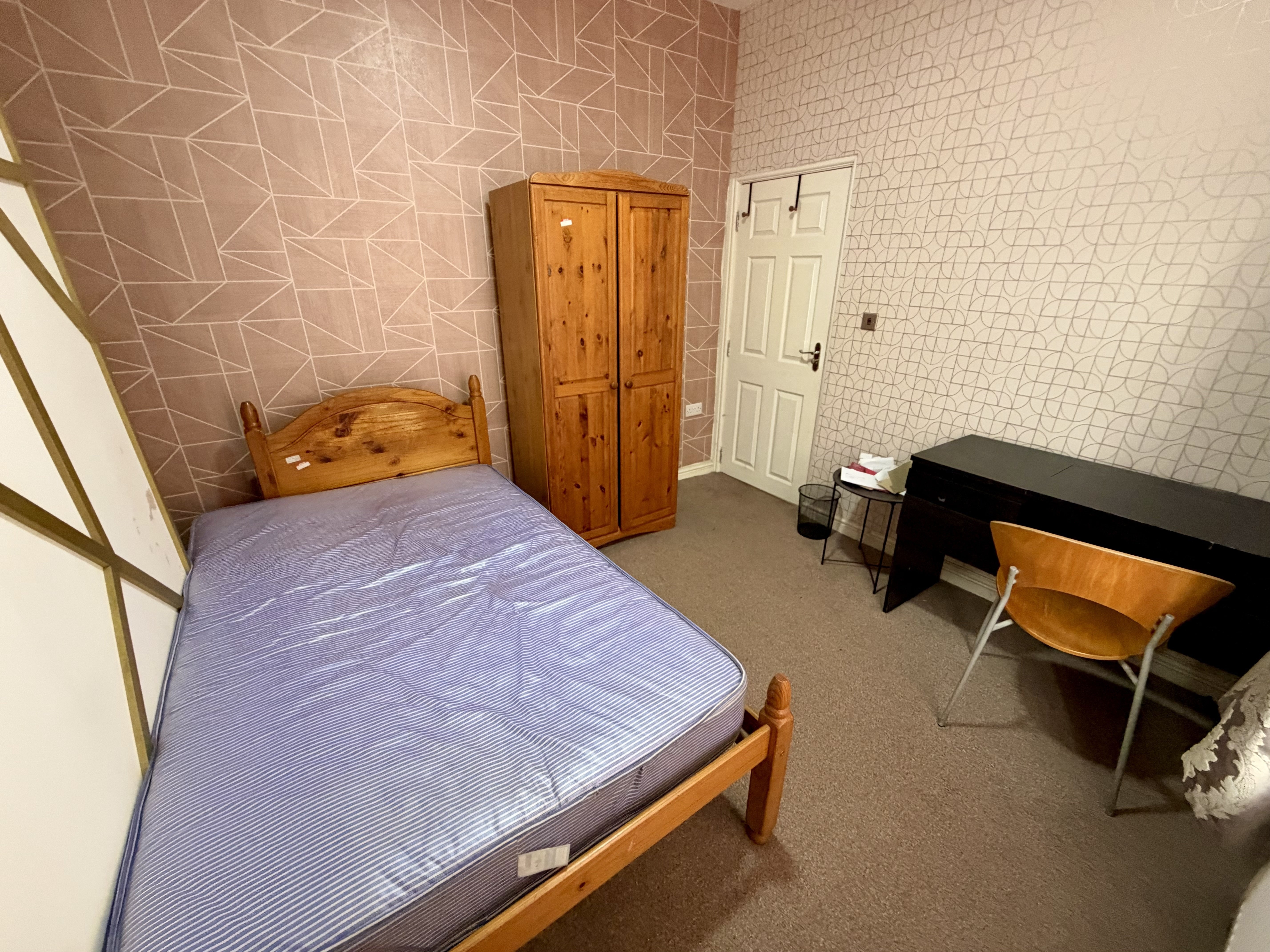 Room Eva Street in Manchester