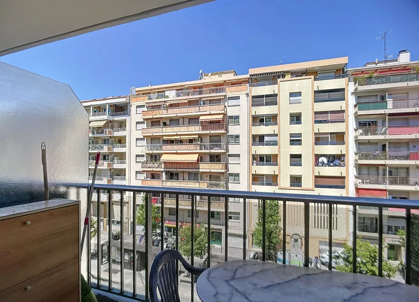 Appartement Avenue de la Californie à Nice