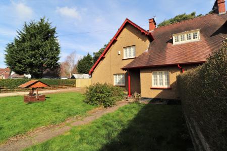 House Pencarn Avenue in Newport
