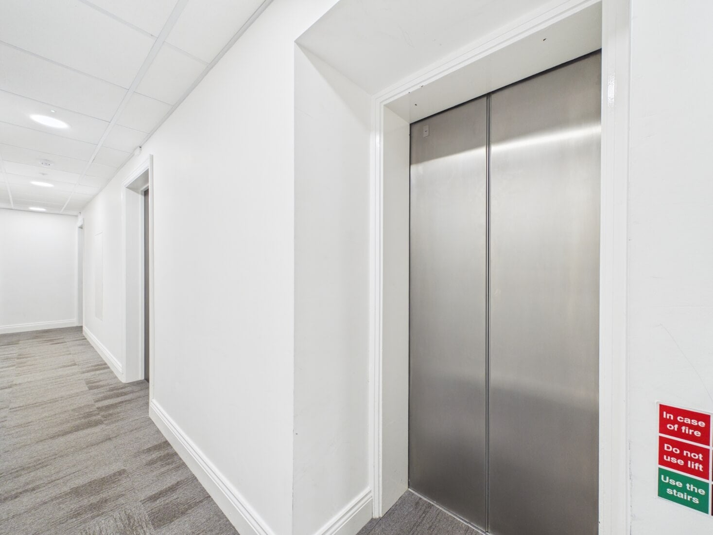 Flat Warwick Road in Metropolitan Borough of Solihull