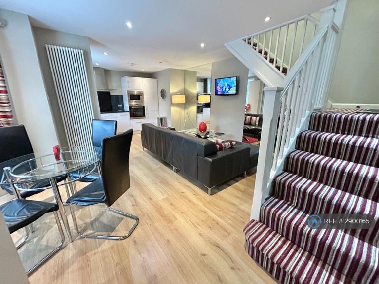 Flat Belgrave Terrace in Aberdeen City