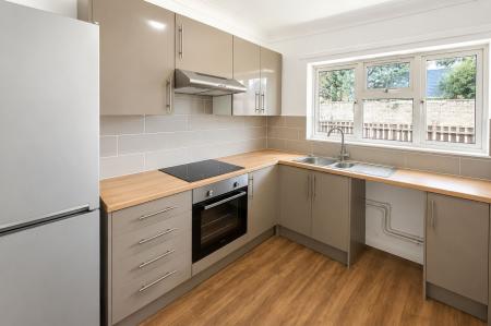 Flat Quantock Way in Peterborough