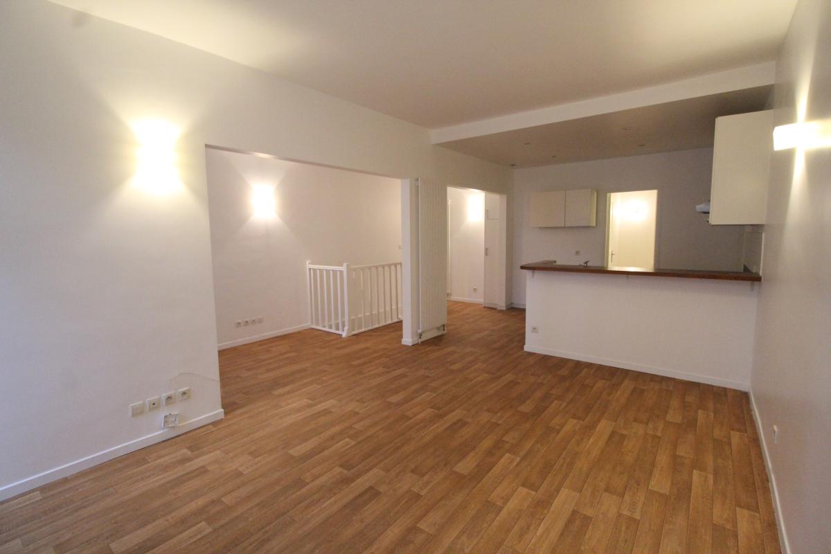 Appartement Rue des Monts Clairs à Colombes
