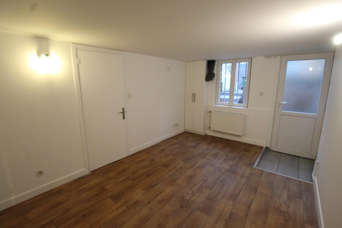 Appartement Rue des Monts Clairs à Colombes