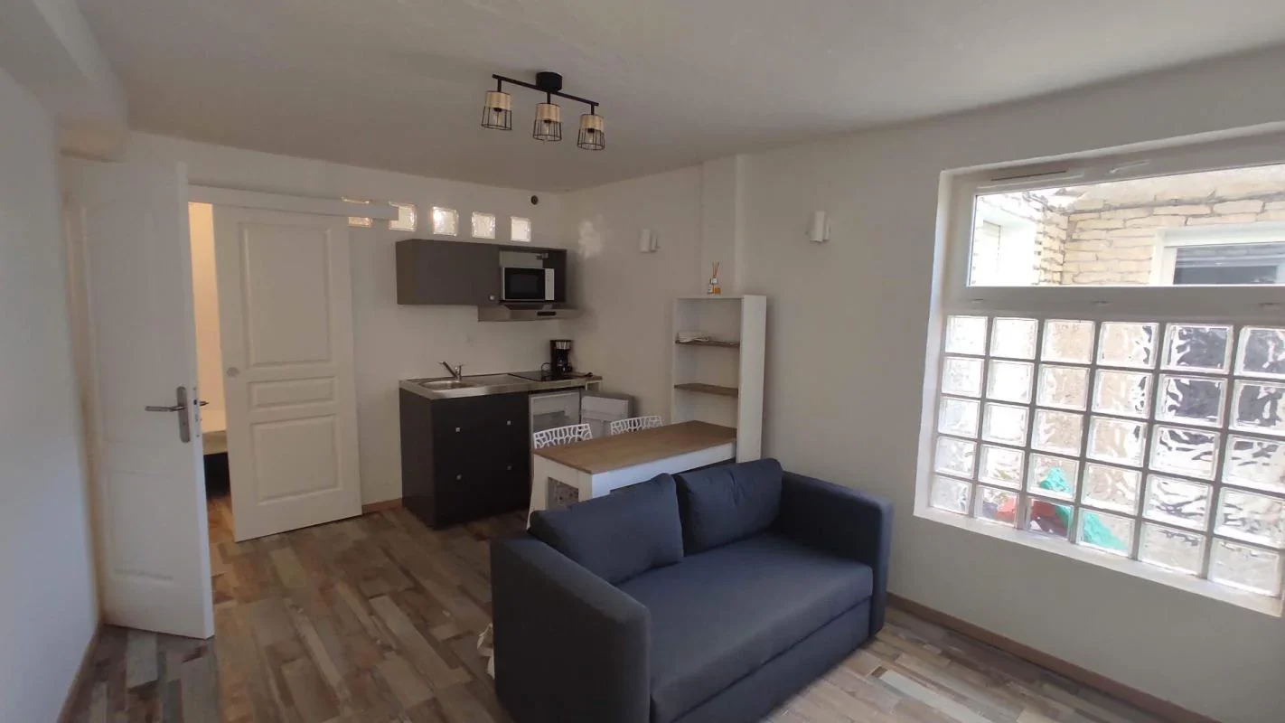 Flat Route De Meximieux in Charnoz-sur-Ain