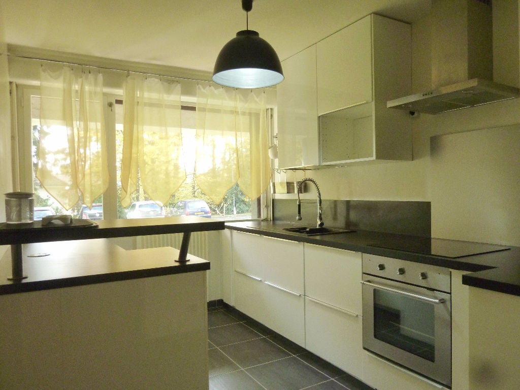 Appartement Rue de la Lande à Saint-Cyr-sur-Loire