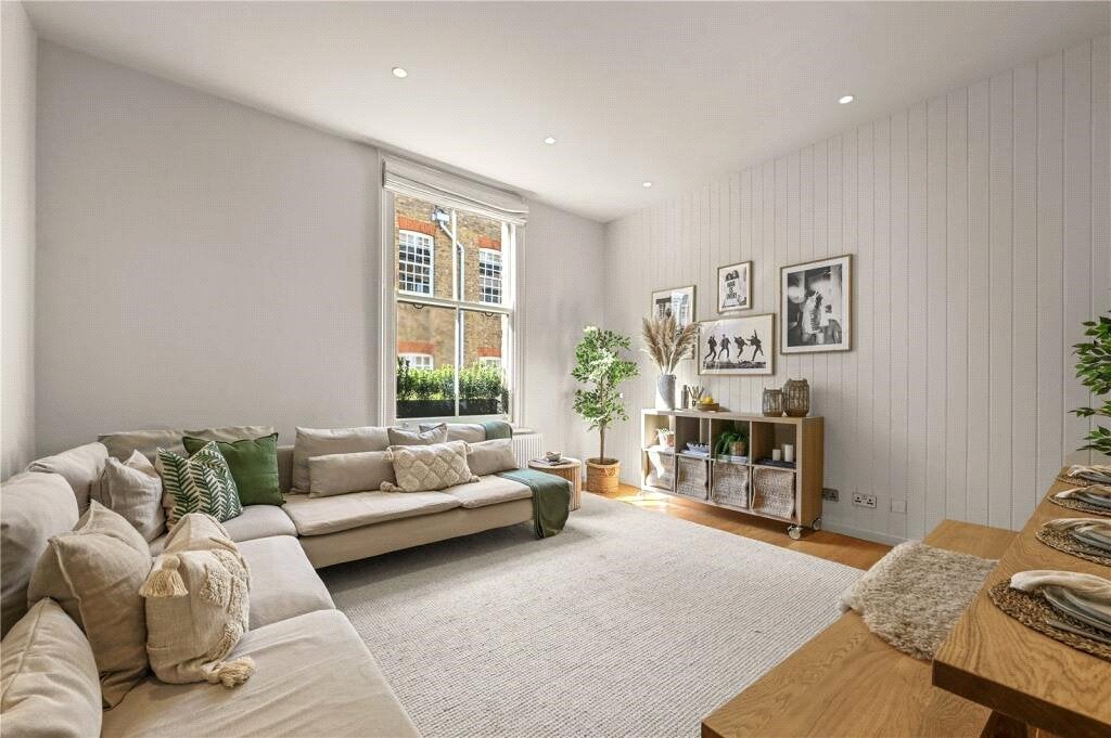 Flat Bingham Place in City of Westminster
