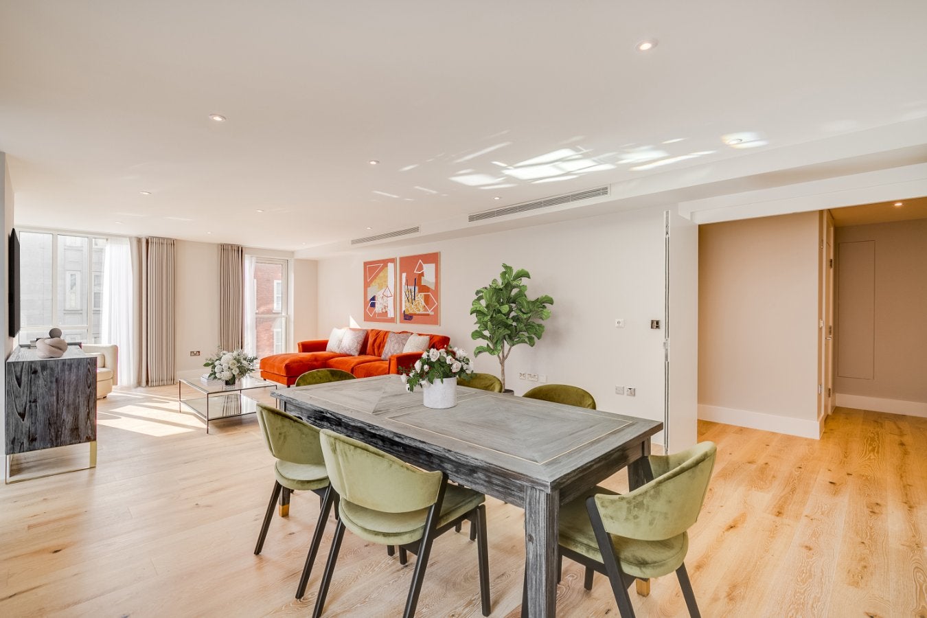 Flat Baker Street in City of Westminster