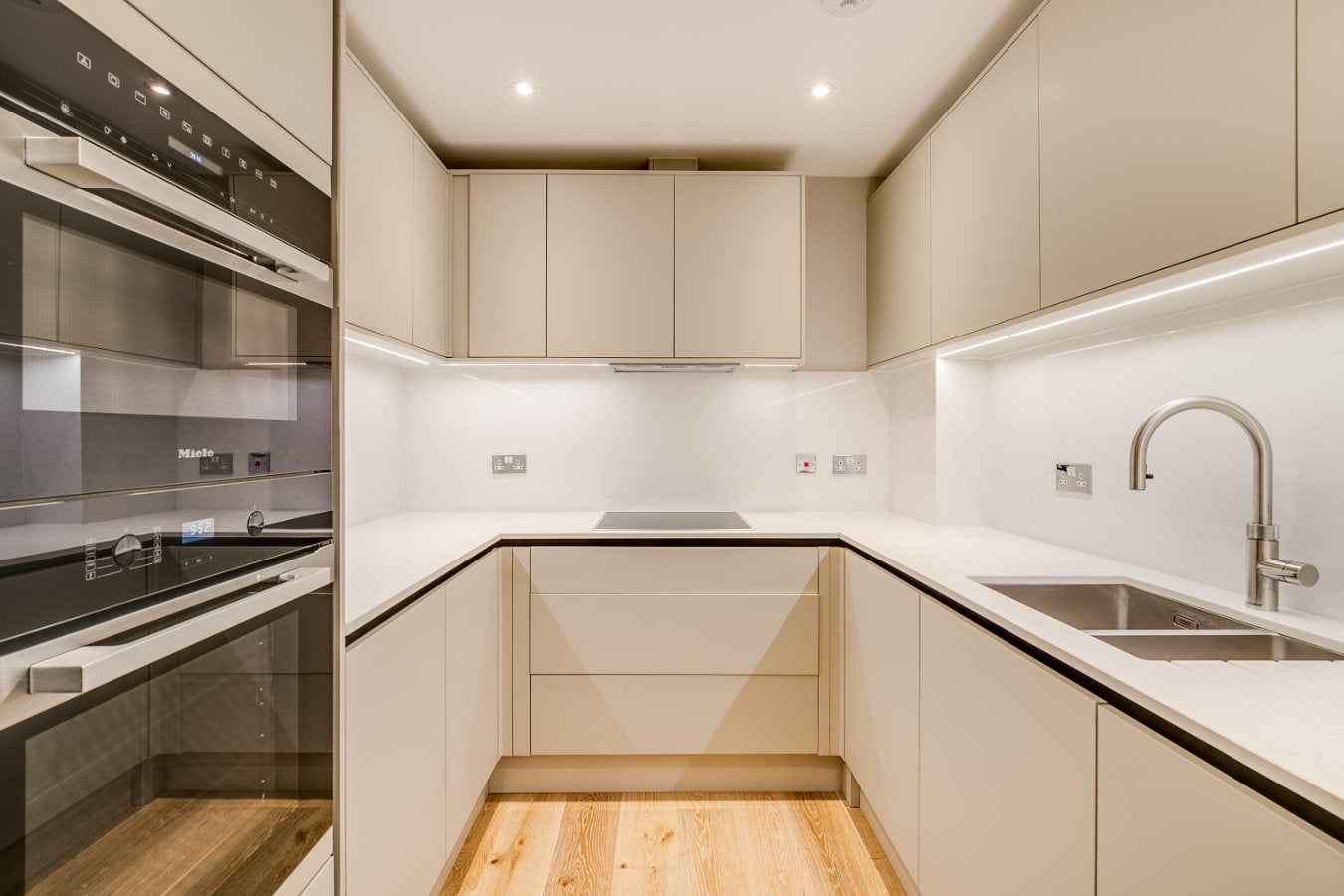 Flat Baker Street in City of Westminster