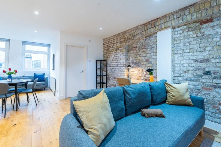 Flat Farringdon Road in Greater London