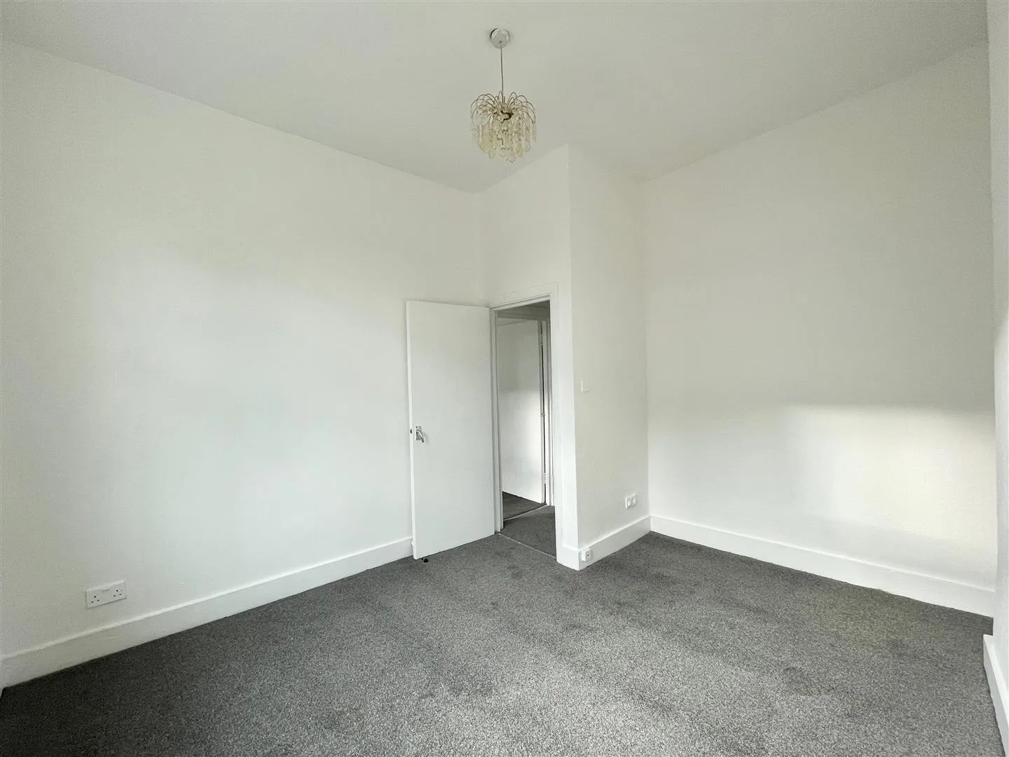 Flat Southwold Road in Greater London