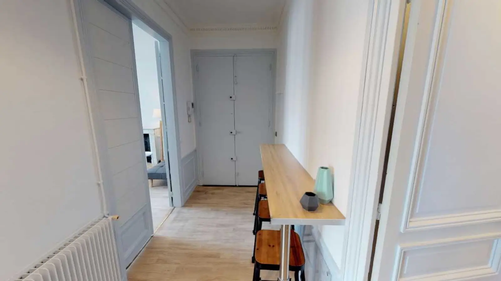 Room Rue François Mouthon in Paris