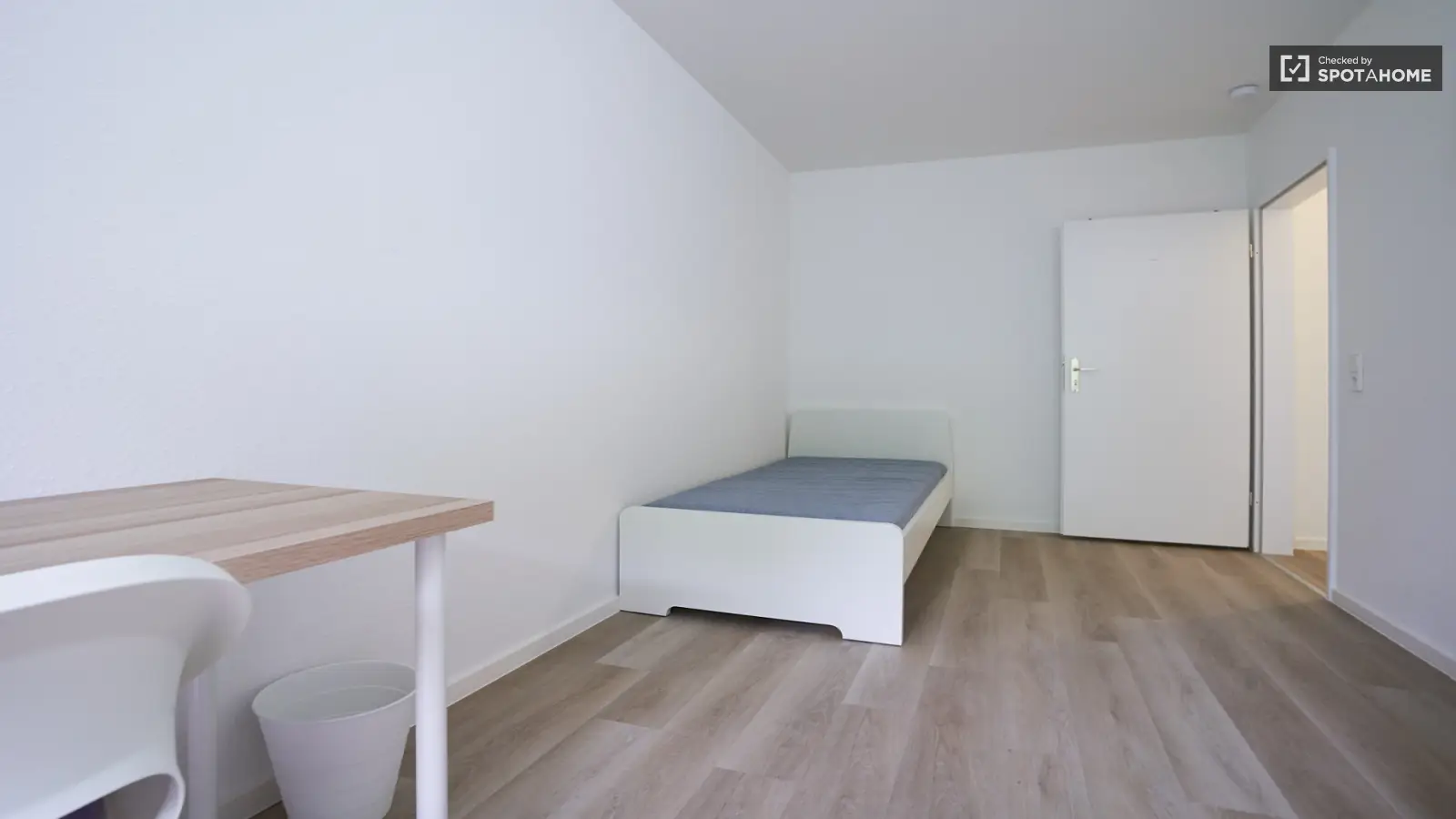 Wohnung Kölner Landstraße in Düsseldorf