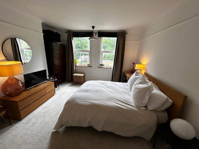 Room Chatsworth Road in Greater London