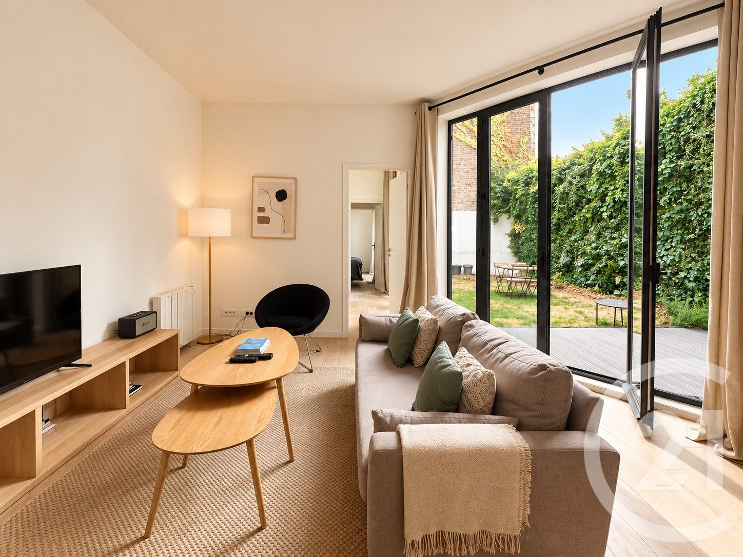 Flat Rue Michel-Ange in Paris