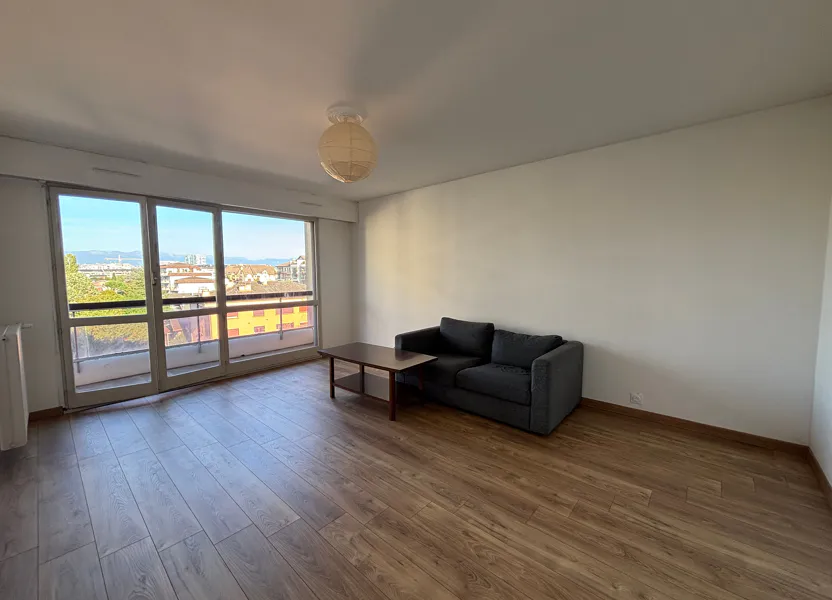 Flat Rue du Stade in Gaillard
