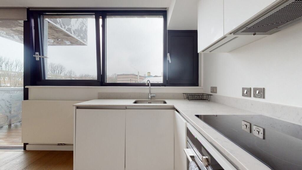 Flat Highgate Hill in Greater London
