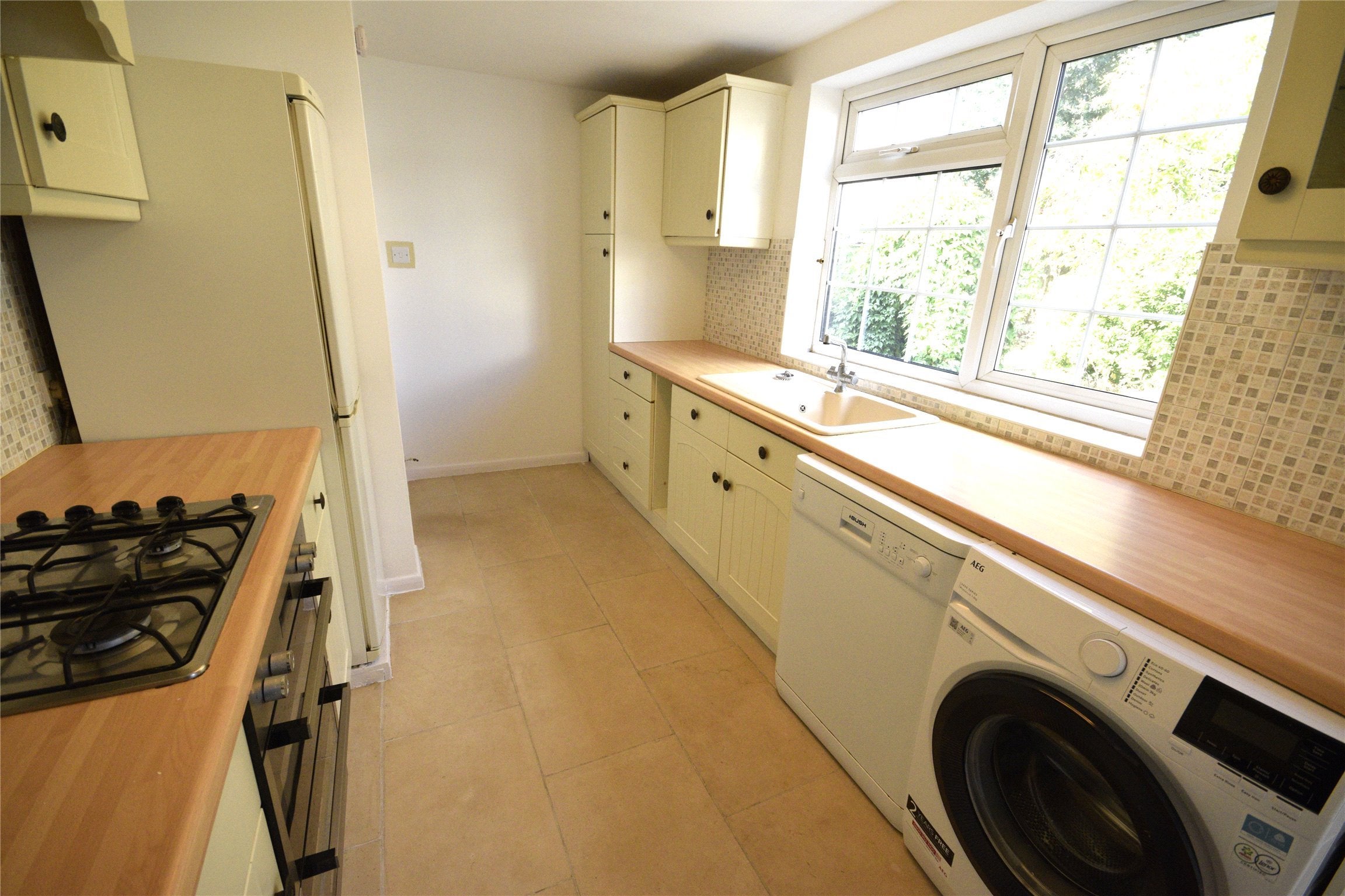 House Caverleigh Way in Greater London