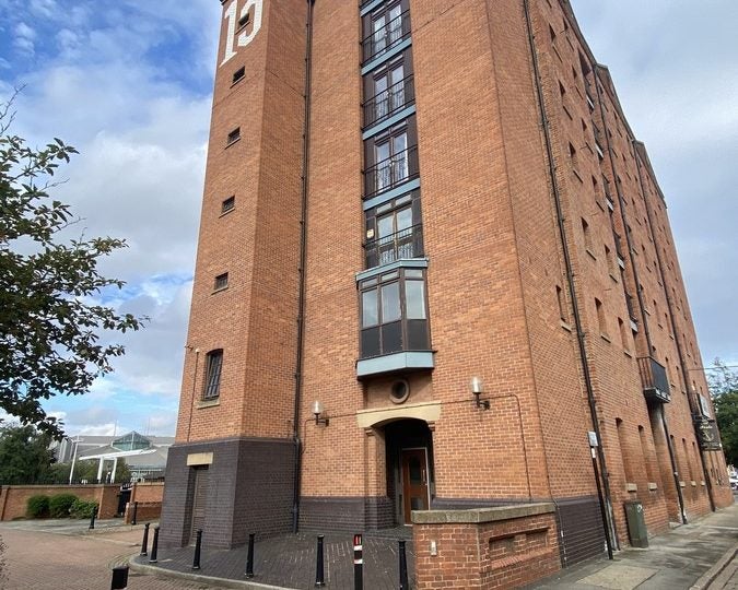 Flat Kingston Street in Hull