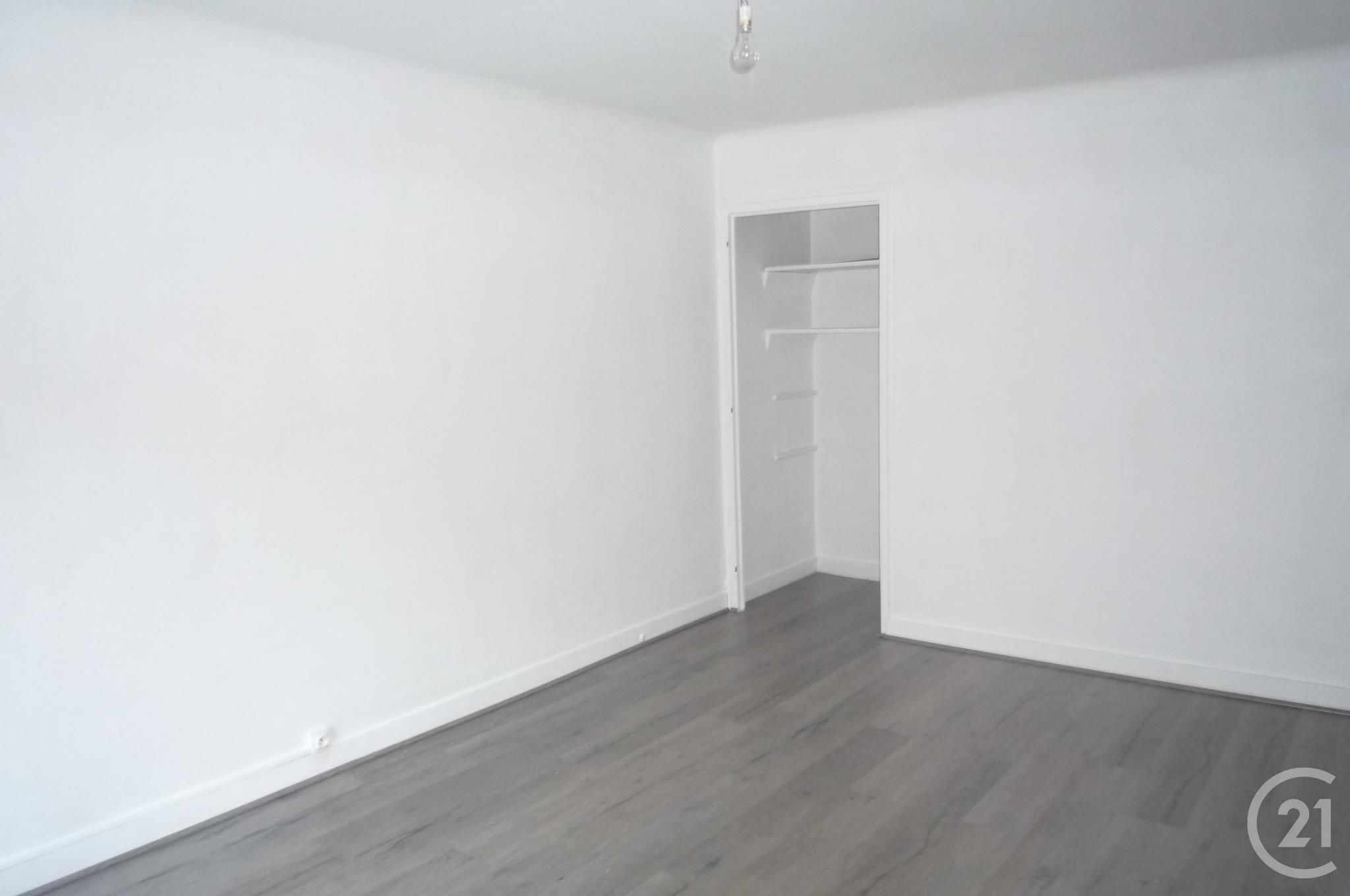 Flat Place des Cordeliers in Annonay