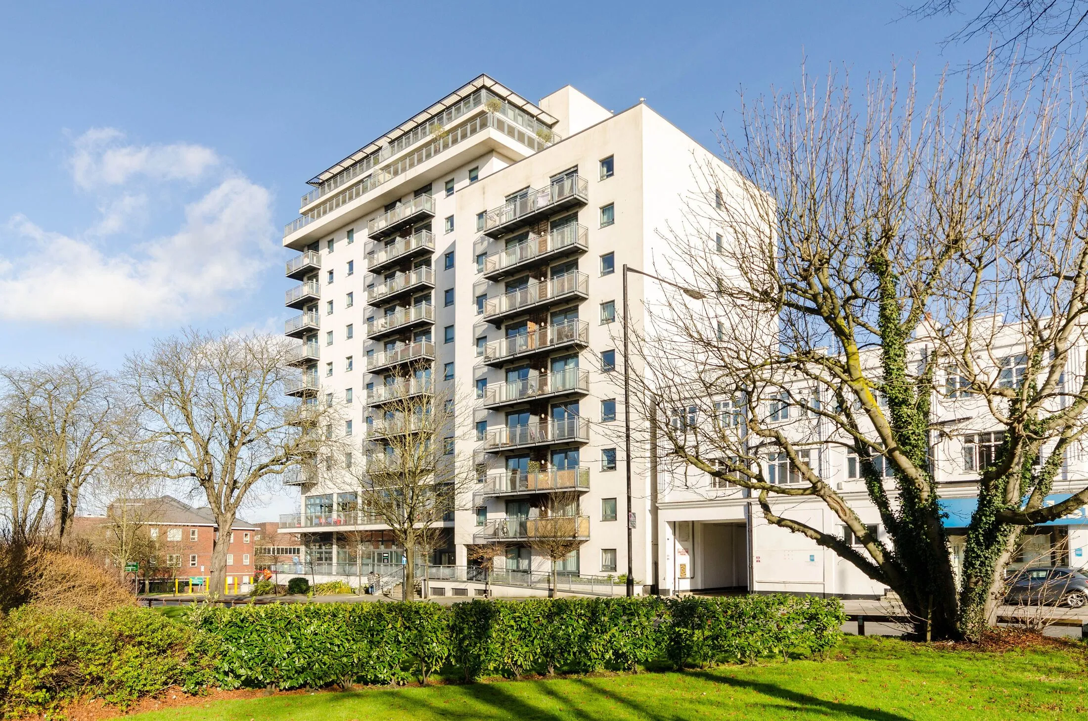 Flat Sutton Park Road in Greater London