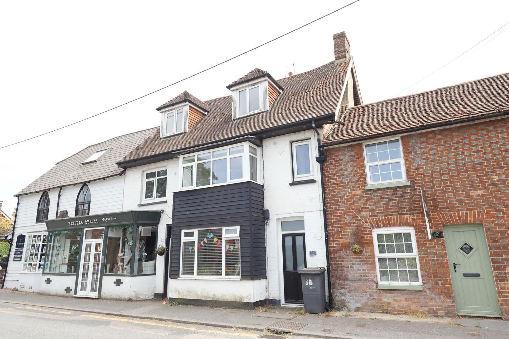 Flat Gardner Street in Wealden