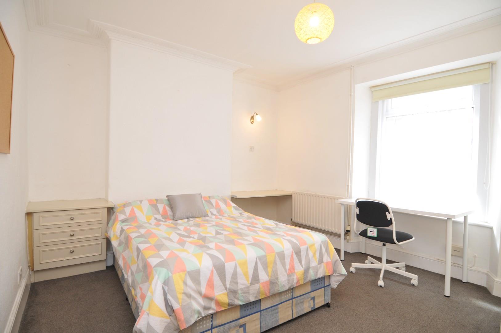 Room Providence Street in Plymouth