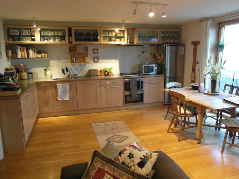 Room Kingsdown Parade in Bristol