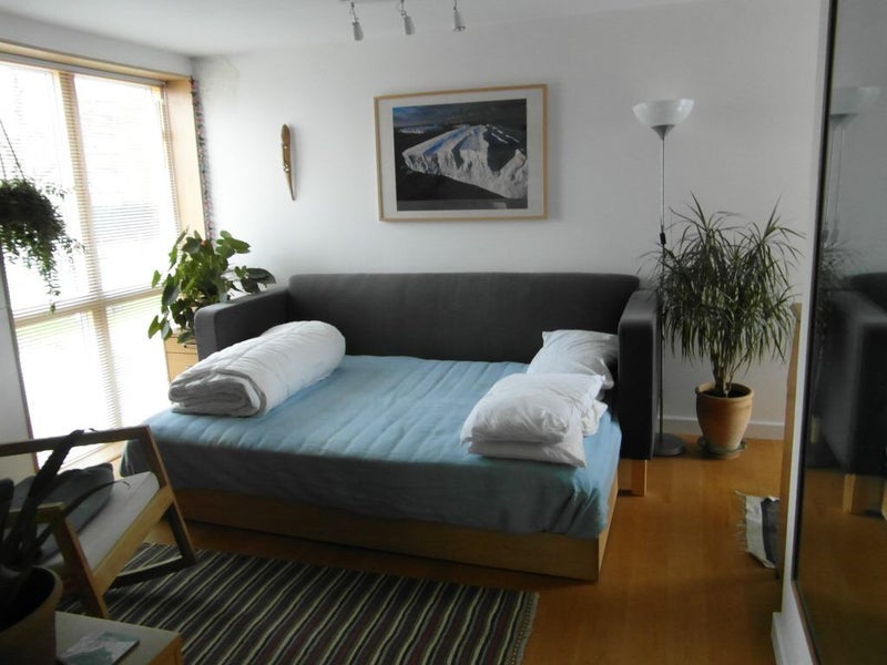 Room Kingsdown Parade in Bristol