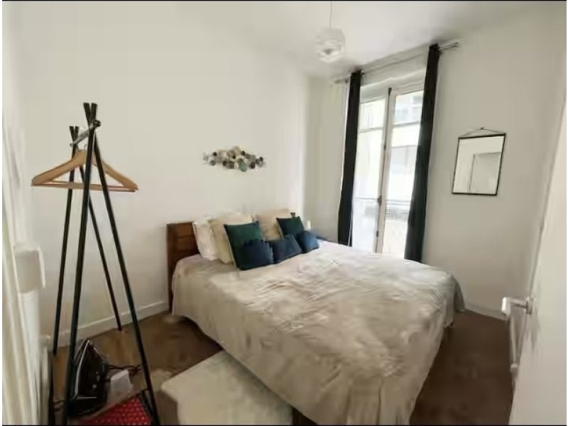 Flat Rue Daumier in Marseille