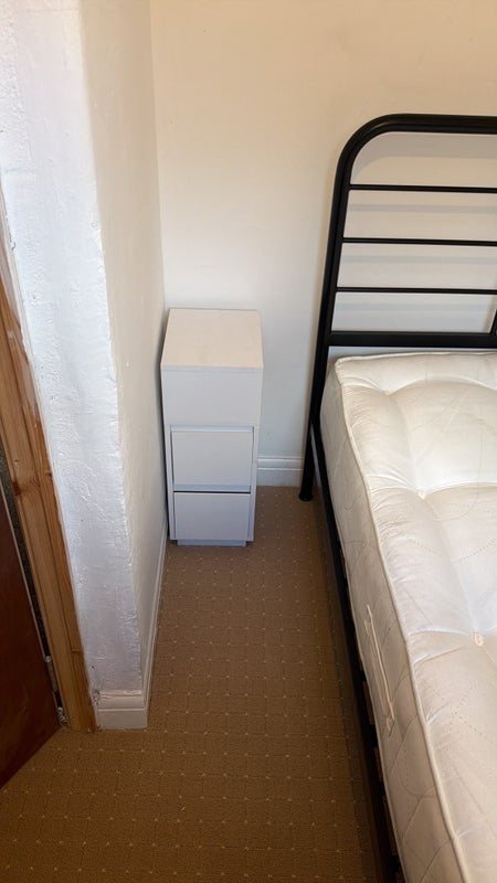 Room Lily Lane in Manchester