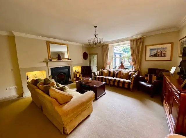 Flat Drummond Place in City of Edinburgh