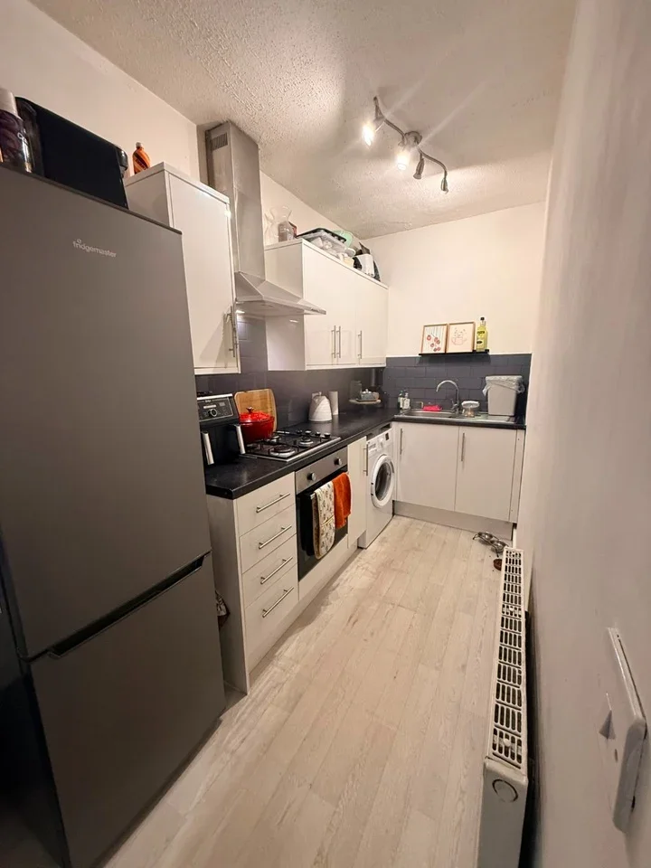 Flat South Ealing Road in Greater London
