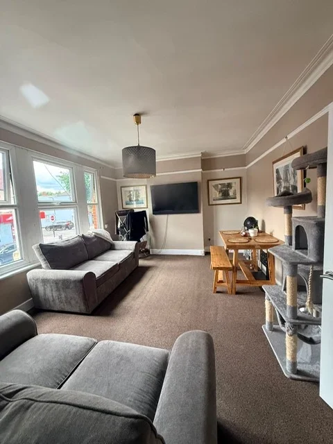 Flat South Ealing Road in Greater London