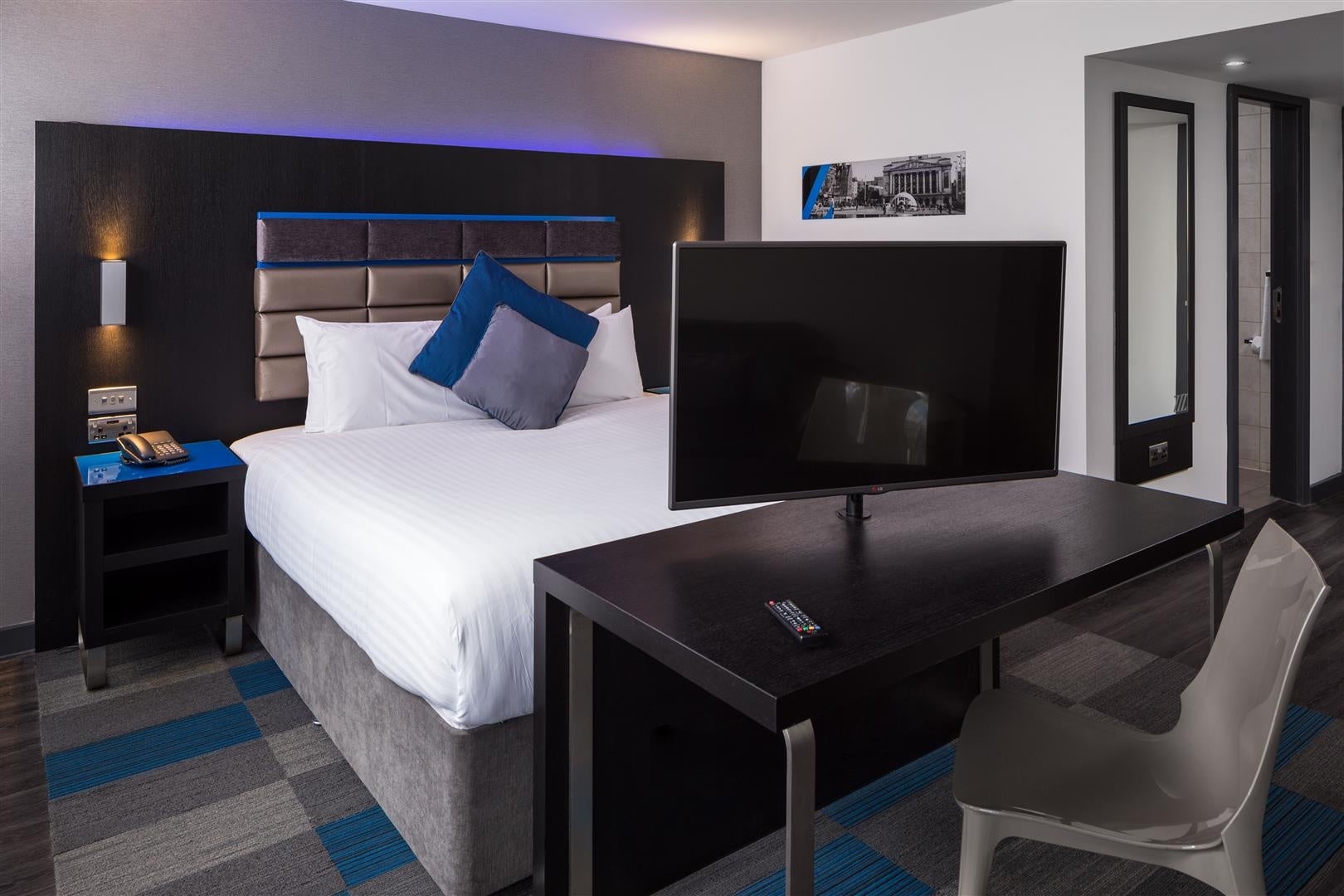 Room Stanley Place in Nottingham