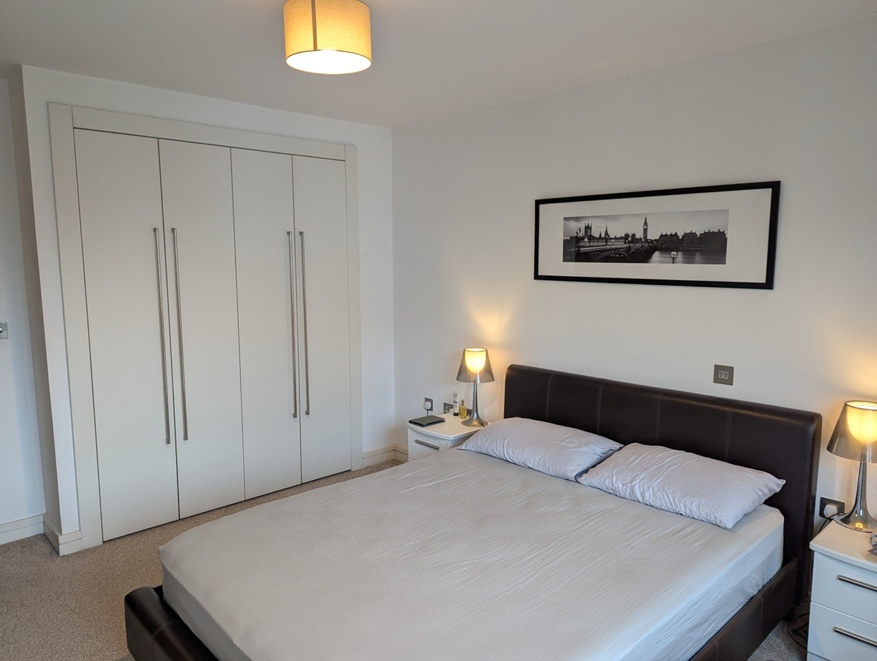 Flat Bow Common Lane in Greater London