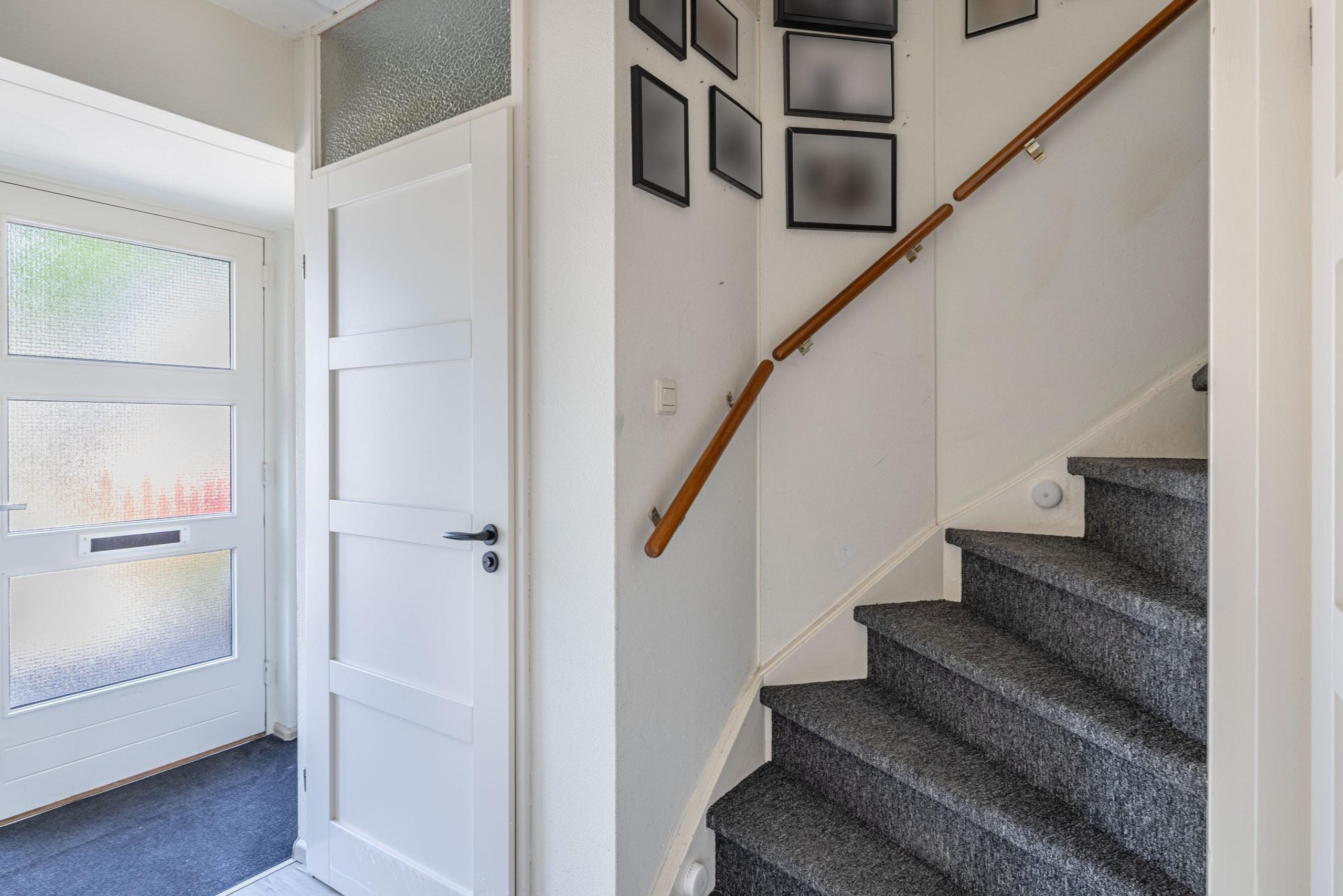 Tussenwoning te koop: Dr. W.M. Verhaarlaan 19, Emmeloord