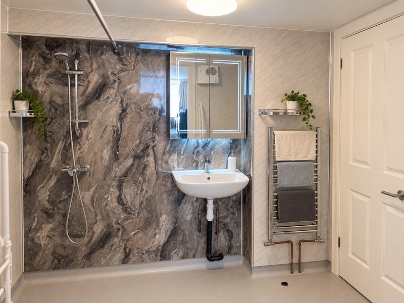 Flat Heather End in Swanley