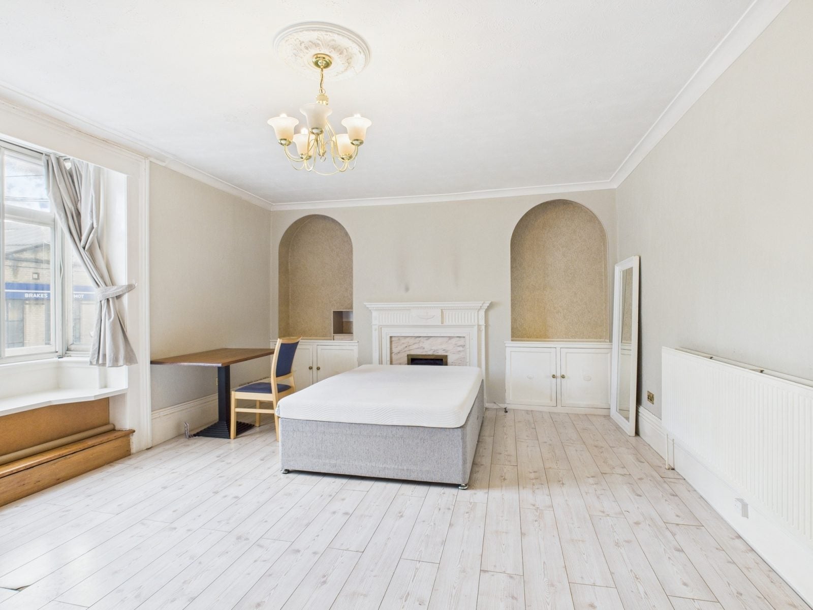 Room Wincheap in Canterbury