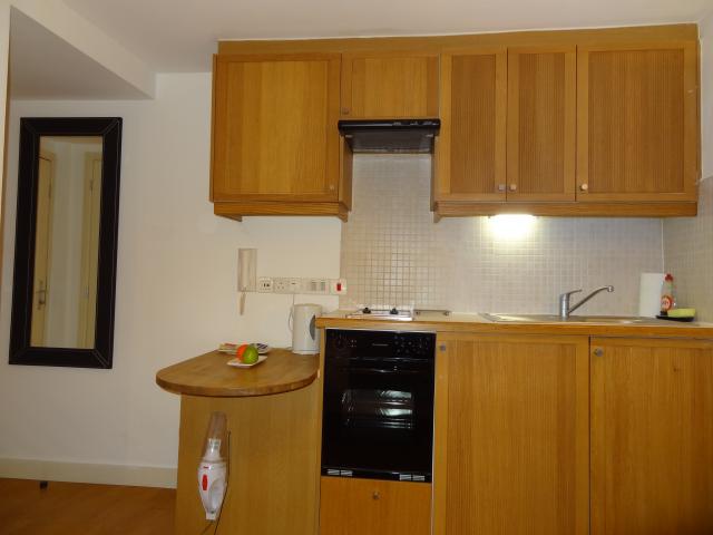 Flat Mabledon Place in Greater London