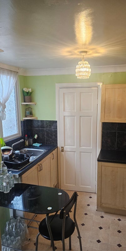 Room Wragby Road in Greater London