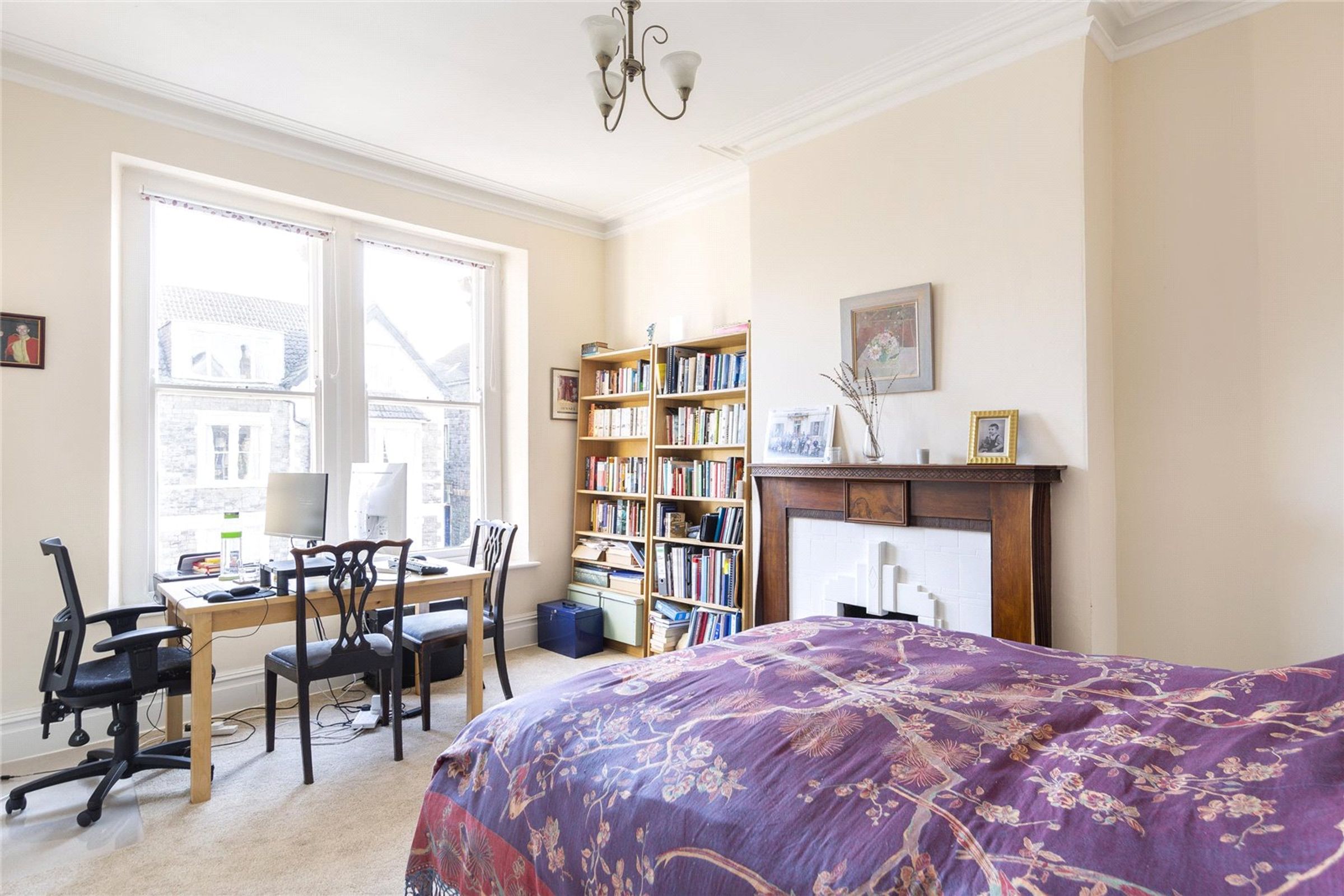 Flat Blenheim Road in Bristol