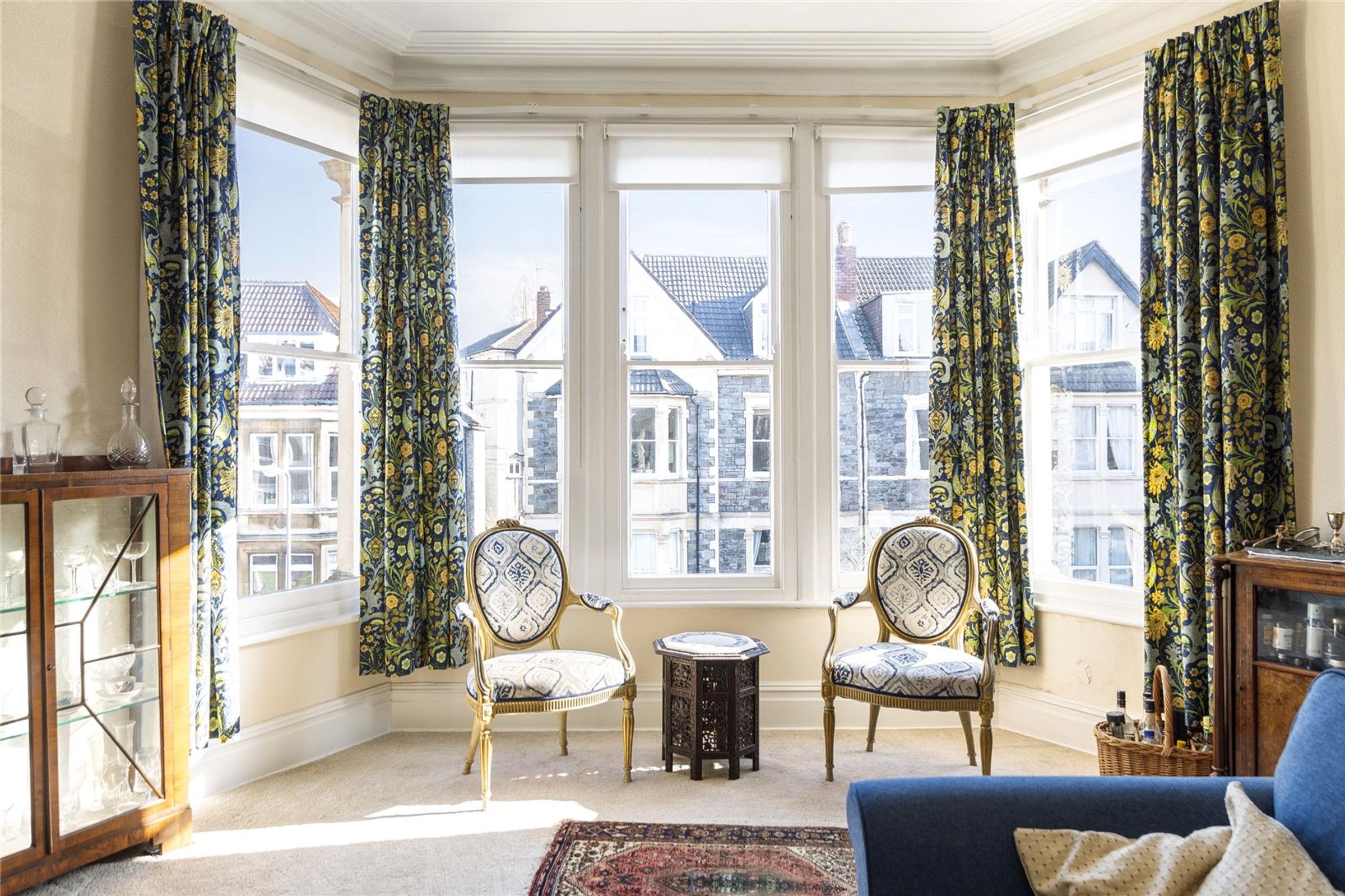 Flat Blenheim Road in Bristol