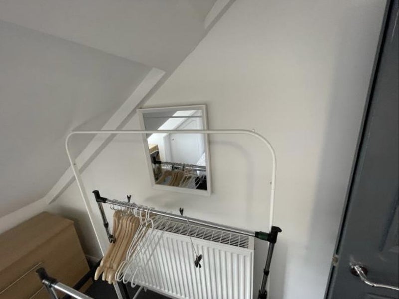 Room Nicolson Square in City of Edinburgh